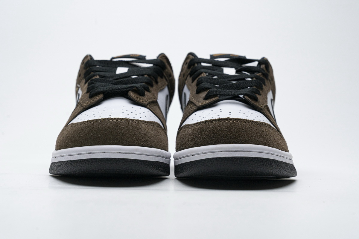 Get Nike SB Dunk Low White Black Trail End Brown 304292-102