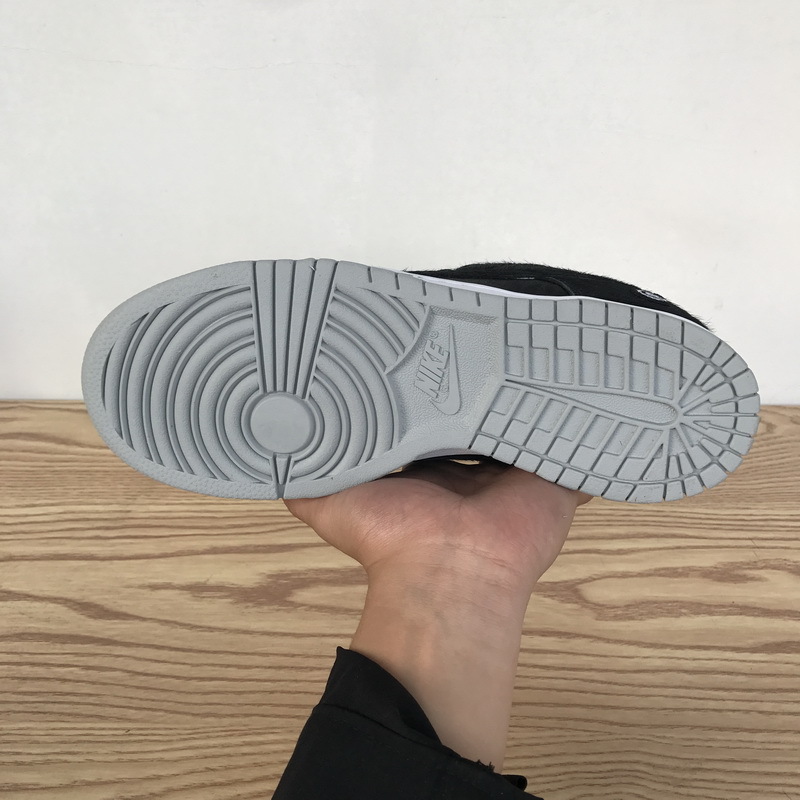 Get Nike SB Dunk Low Medicom Toy (2020) CZ5127-001