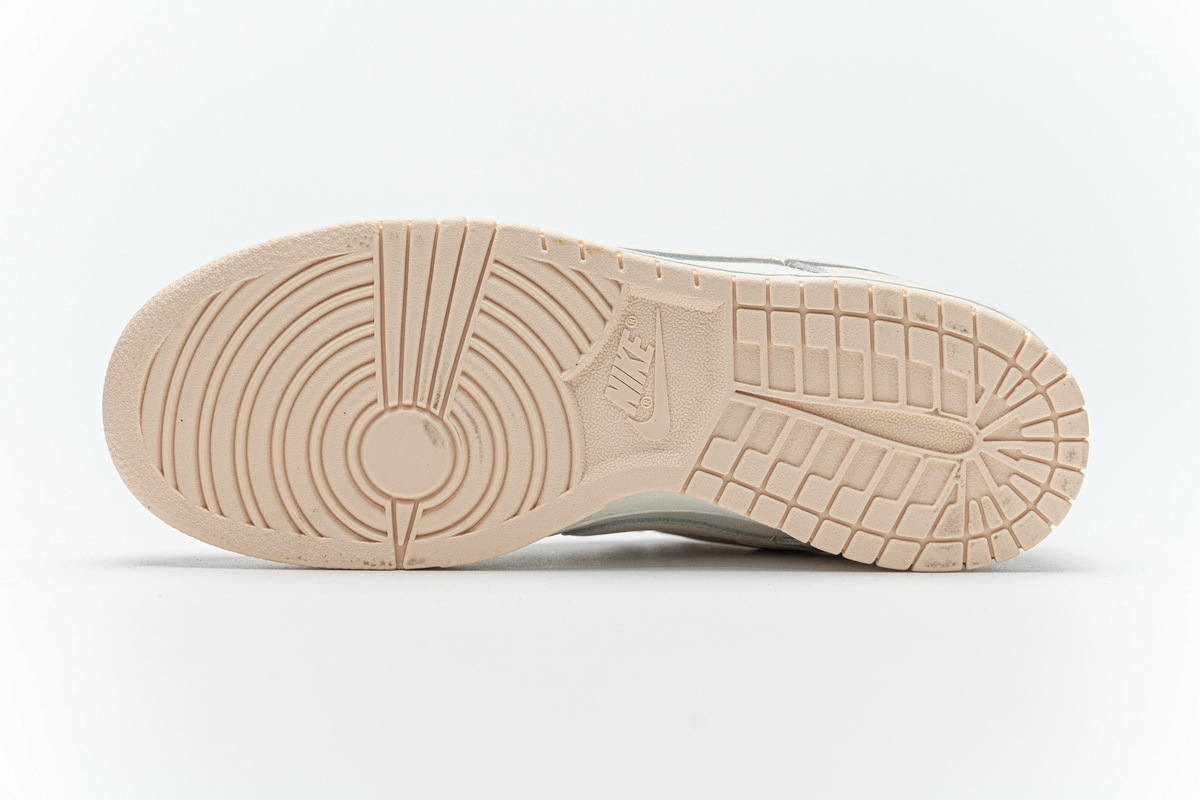 Get Nike Dunk Low Orange Pearl (W) DD1503-102