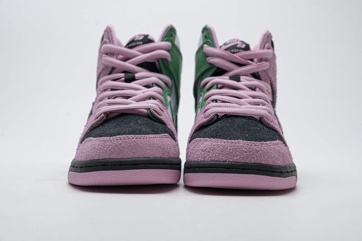 Get Nike SB Dunk High Invert Celtics CU7349-001