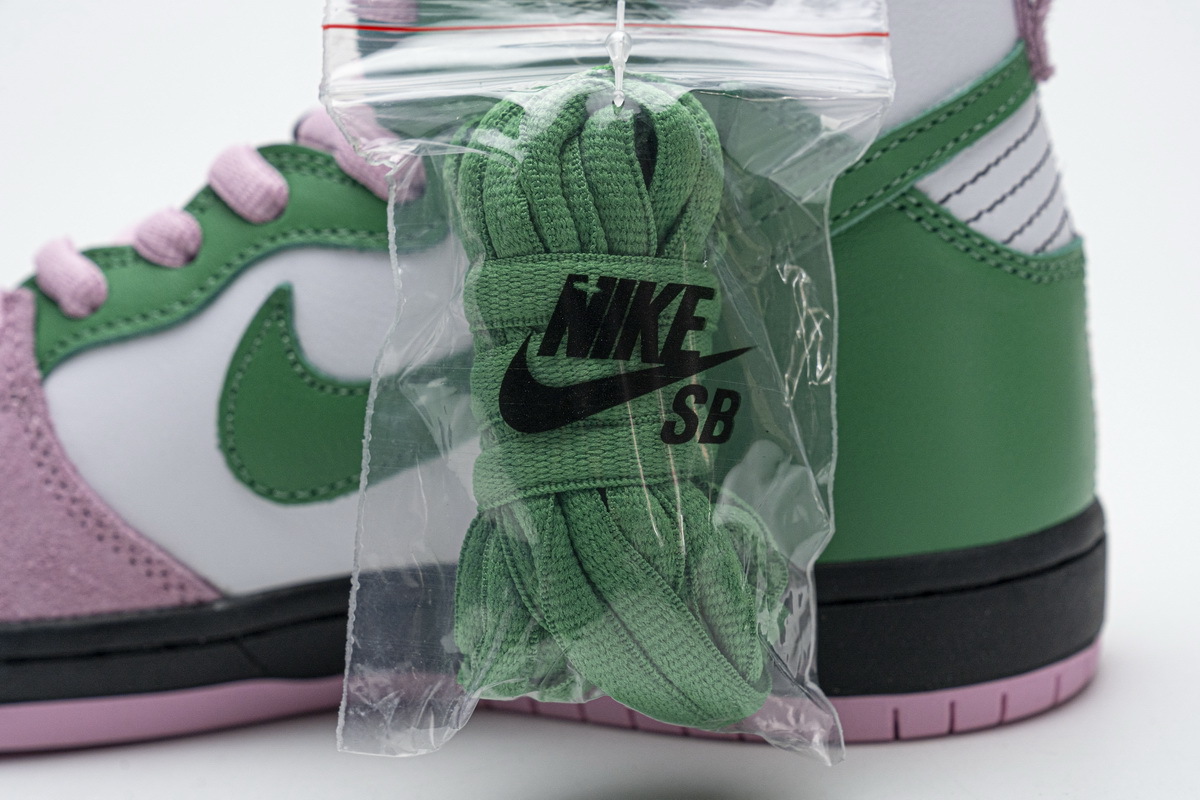 Get Nike SB Dunk High Invert Celtics CU7349-001
