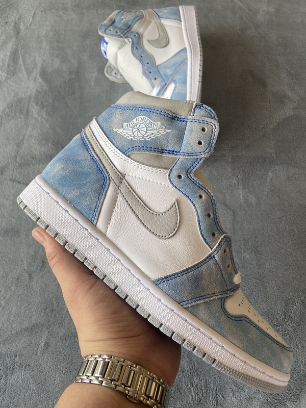 LJR Air Jordan 1 High OG GS Wash North Carolan 555088-402