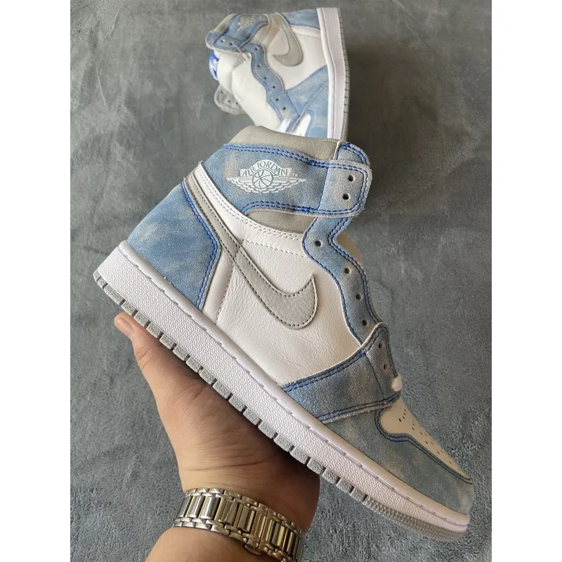 LJR Air Jordan 1 High OG GS Wash North Carolan 555088-402