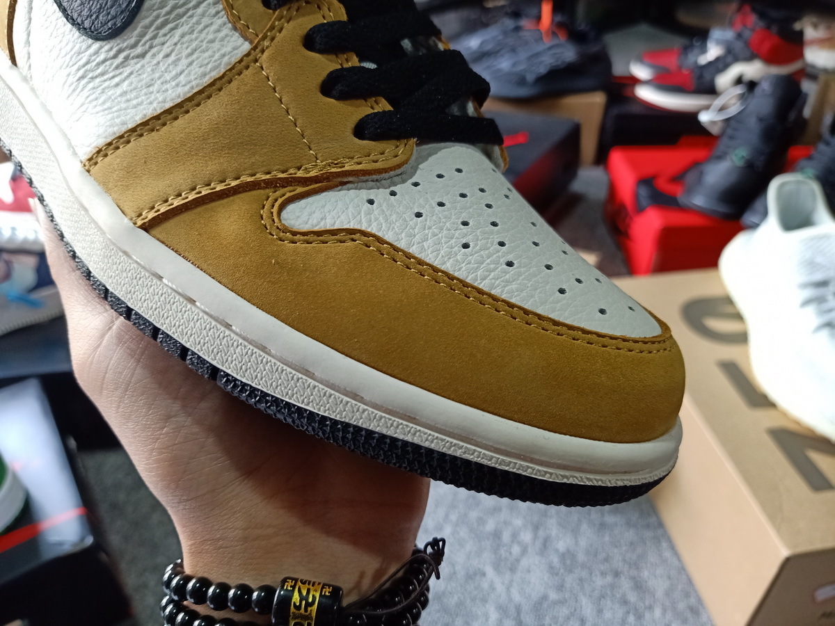 LJR Air Jordan 1 Retro High OG “Rookie of the Year” 555088-700 