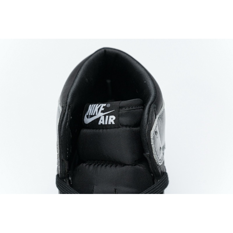 H12 Nike SB Dunk Low Supreme Jewel Swoosh Silver CK3480-001