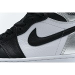 H12 Nike SB Dunk Low Supreme Jewel Swoosh Silver CK3480-001