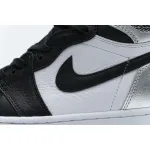 H12 Nike SB Dunk Low Supreme Jewel Swoosh Silver CK3480-001