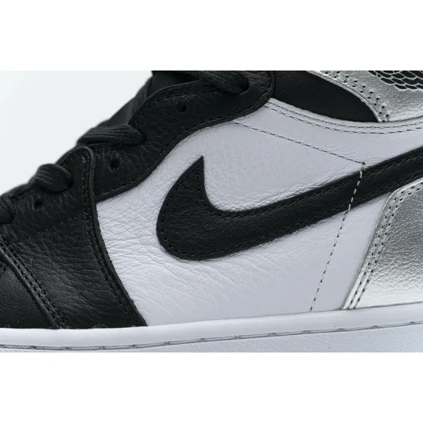 H12 Nike SB Dunk Low Supreme Jewel Swoosh Silver CK3480-001