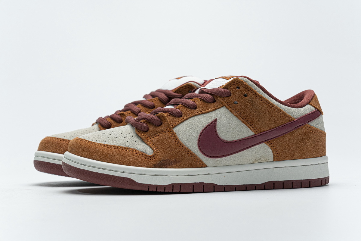 H12 Nike SB Dunk Low Pro Dark Russet Cedar BQ6817-202