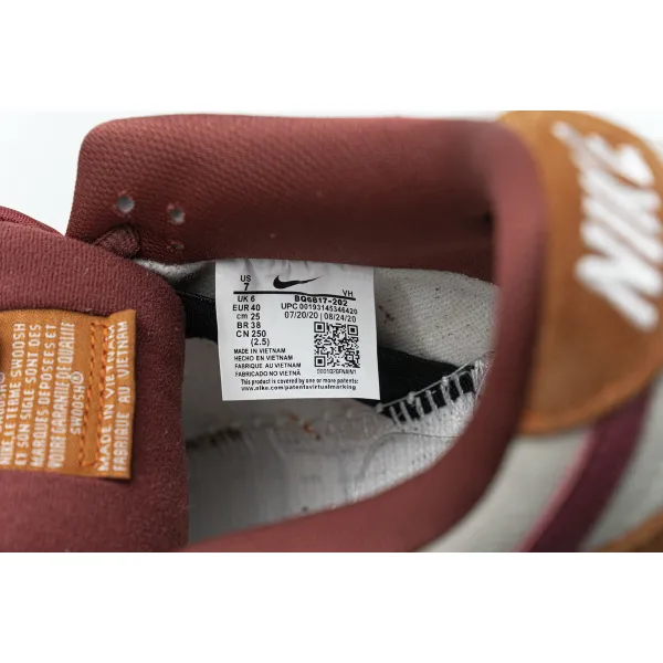 H12 Nike SB Dunk Low Pro Dark Russet Cedar BQ6817-202