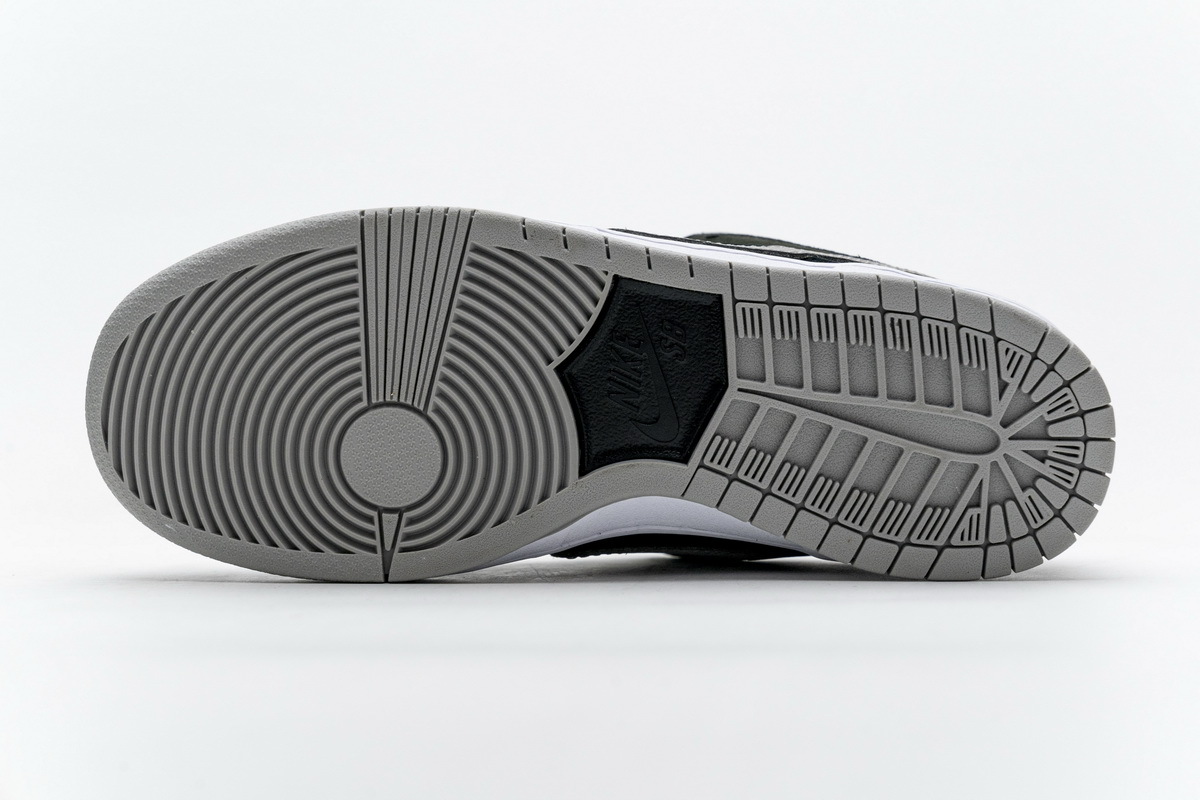 H12 Nike SB Dunk Low J-Pack Shadow	BQ6817-007