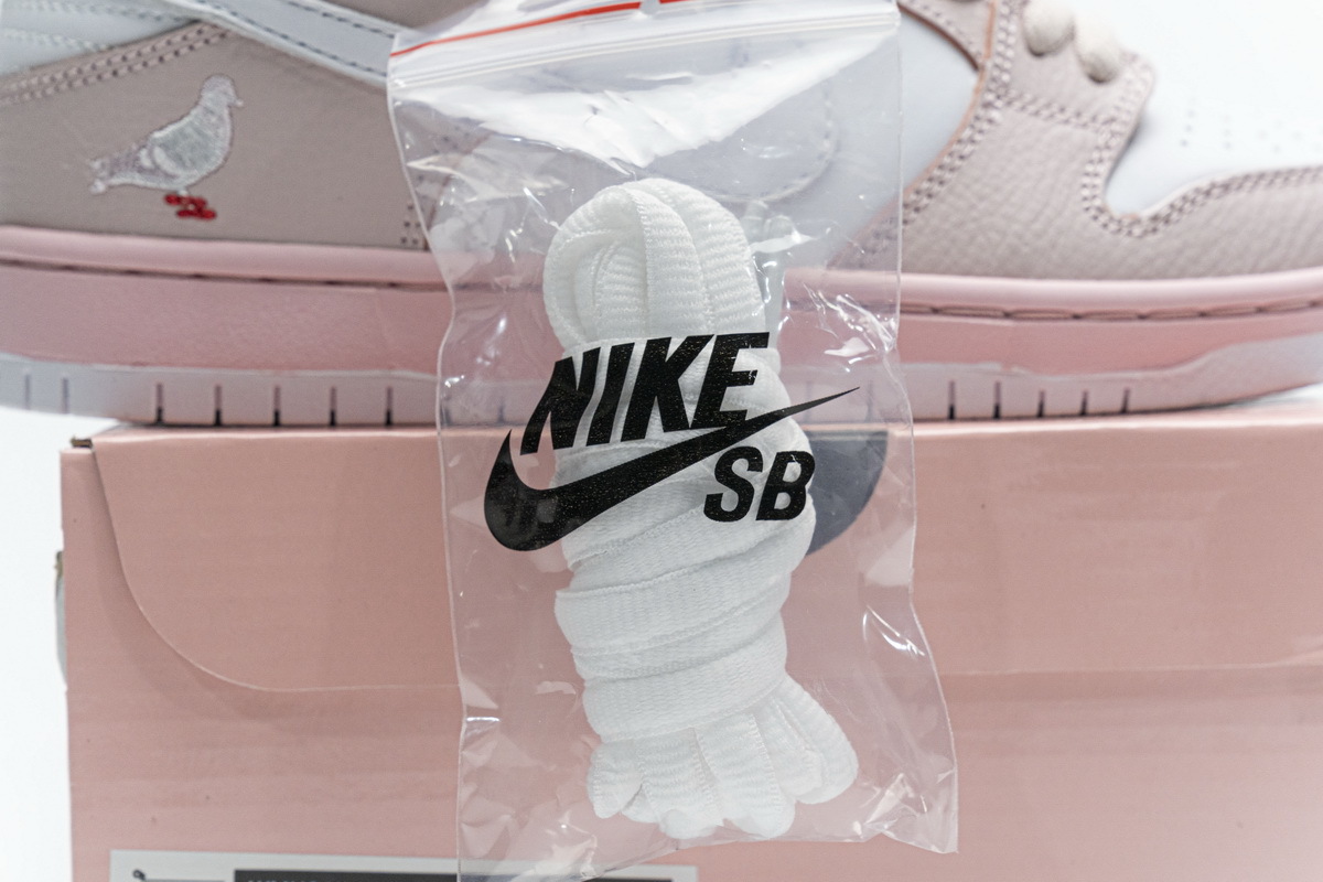 H12 Nike SB Dunk Low PRO OG QS Pink Pigeon BV1310-012