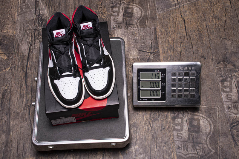 Get Air Jordan 1 Retro High Black Gym Red 555088-061