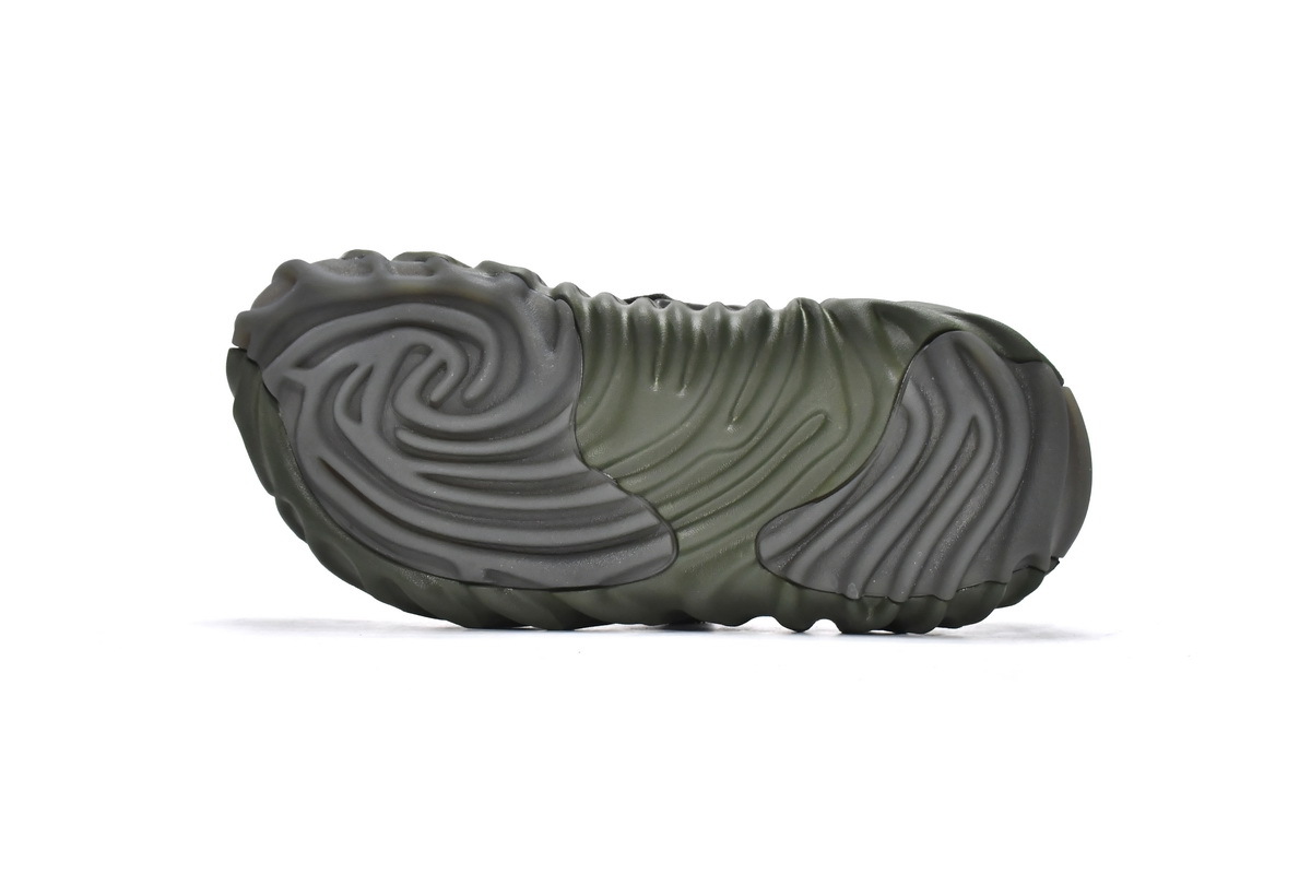 Get Saleke Bembury x Crocs Pollex Clog Cucumber 207393-309