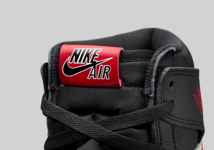 Get Air Jordan 1 Retro High Sports Illustrated (A Star Is Born) 555088-015