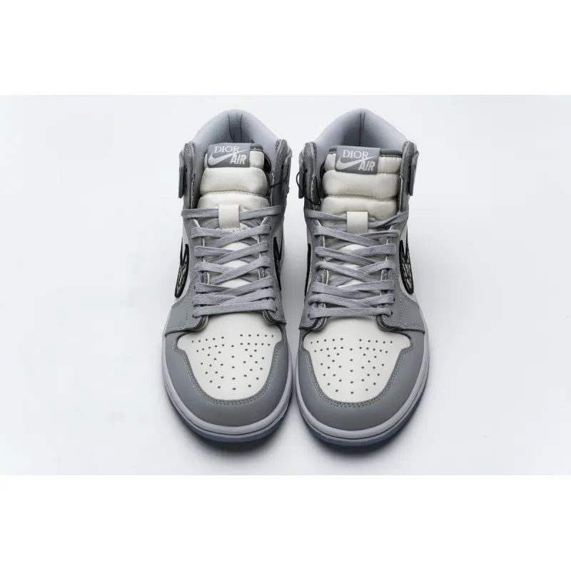 Get Air Jordan 1 Retro High Dior CN8607-002