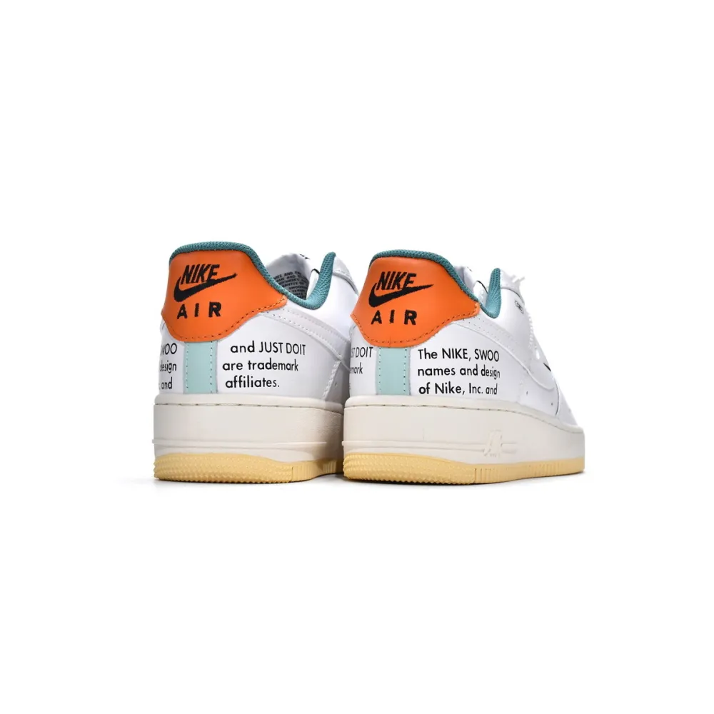 Nike Air Force 1‘07 LE Starfish DM0970-111