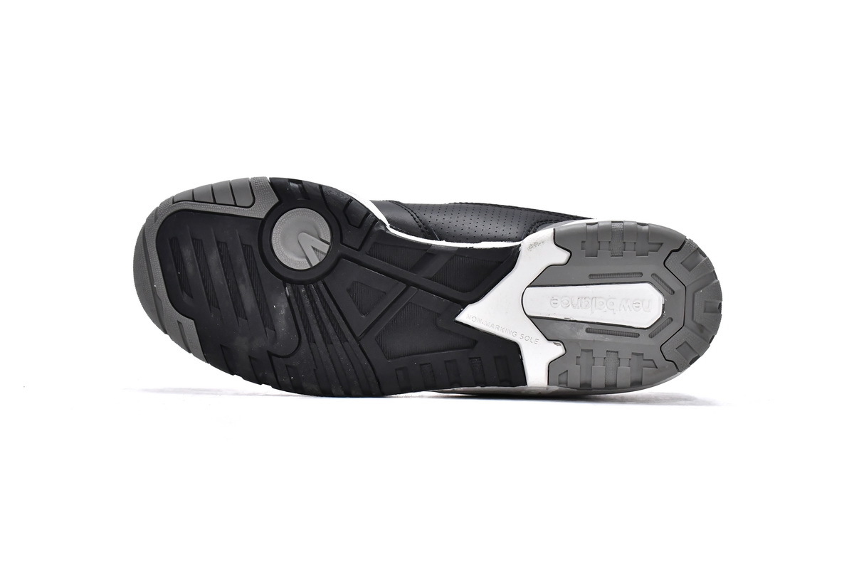 Get New Balance 550 Grey Black BB550SR1