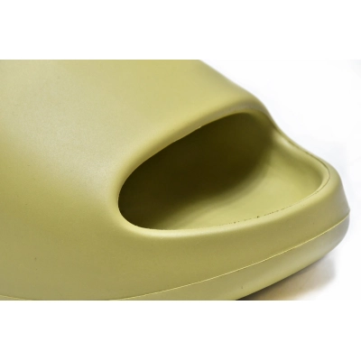 Get Yeezy Slide Resin FX0494  02