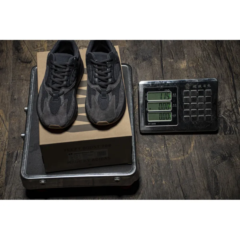 Get Yeezy Boost 700 Utility Black FV5304
