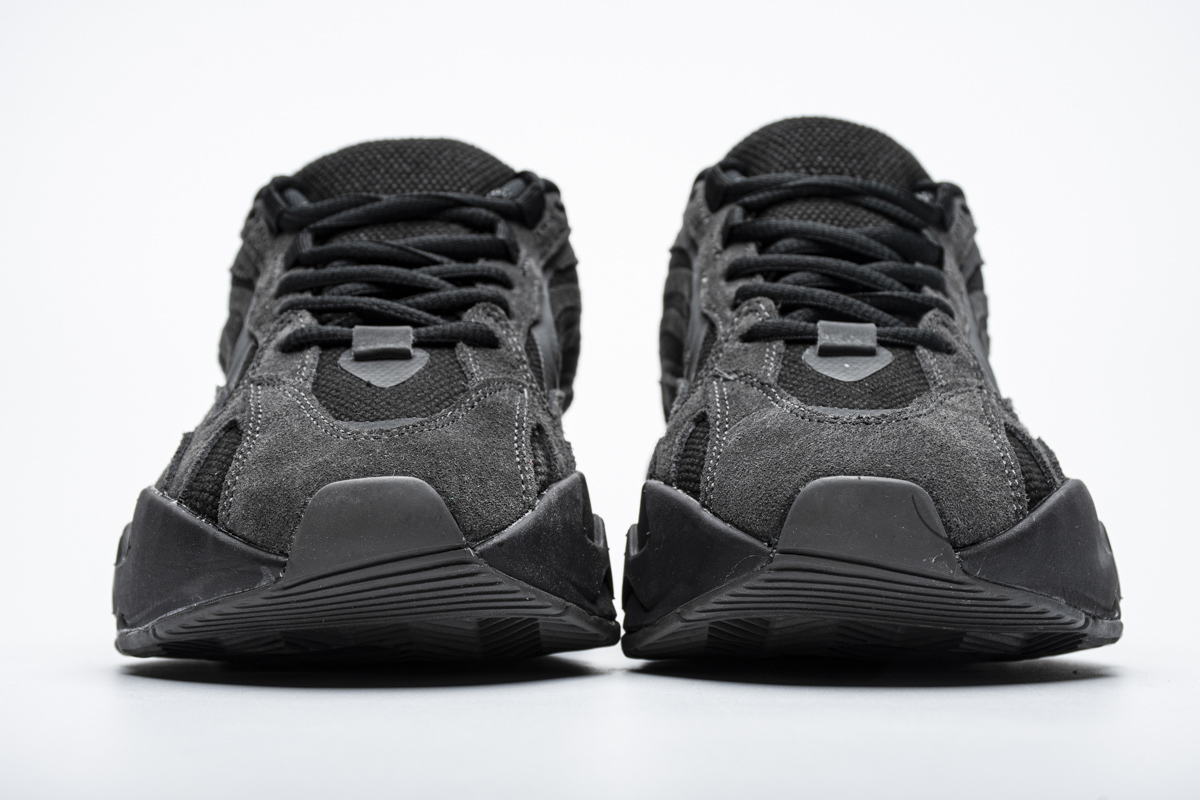 Get Yeezy Boost 700 V2 Vanta FU6684