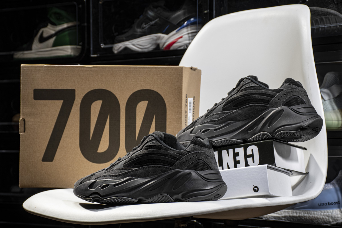 Get Yeezy Boost 700 V2 Vanta FU6684
