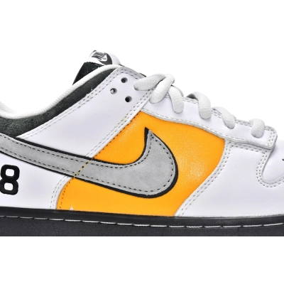 H12 Otomo Katsuhiro x Nike SB Dunk Low Pro Kobe LF2428-001 02