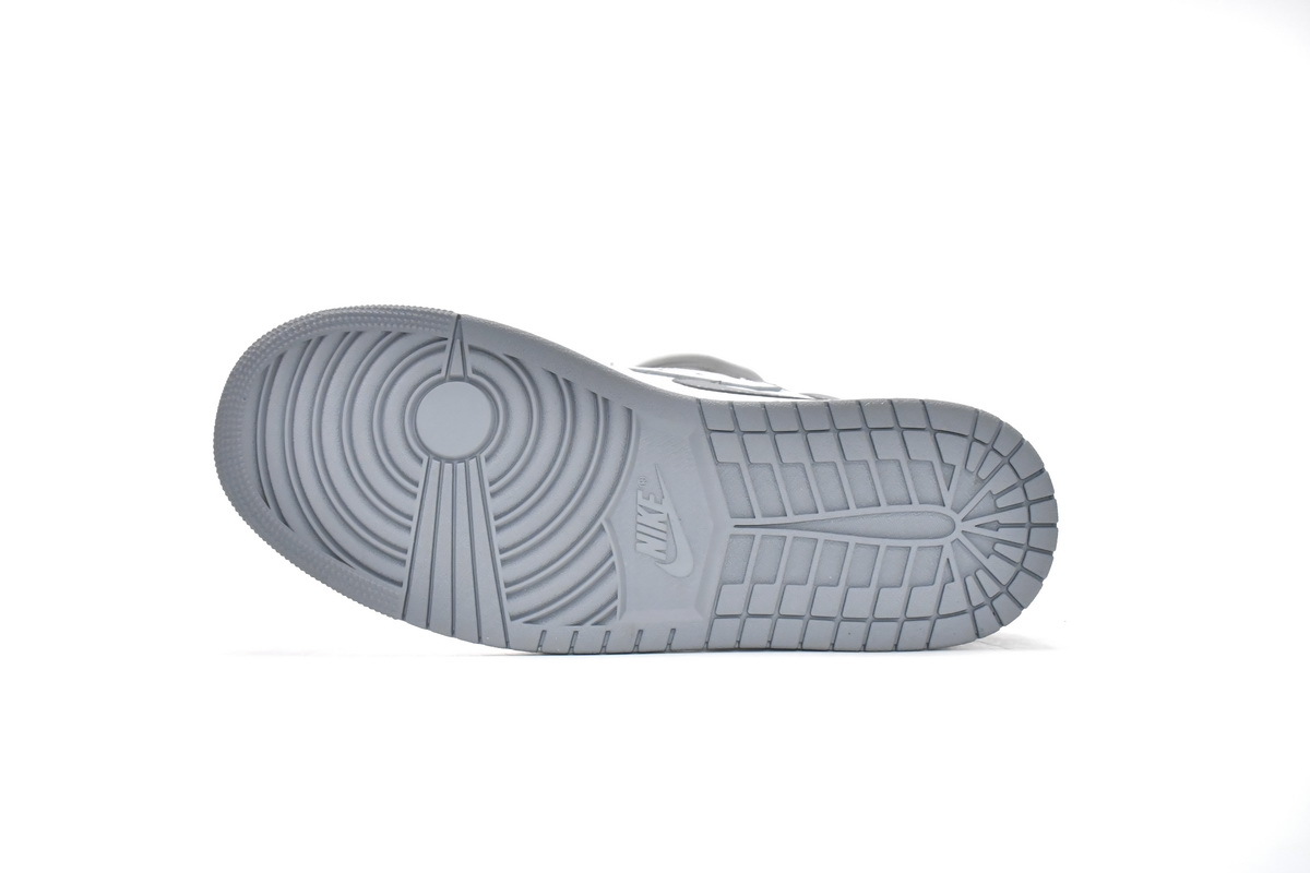 Get Air Jordan 1 High Stealth 555088-037