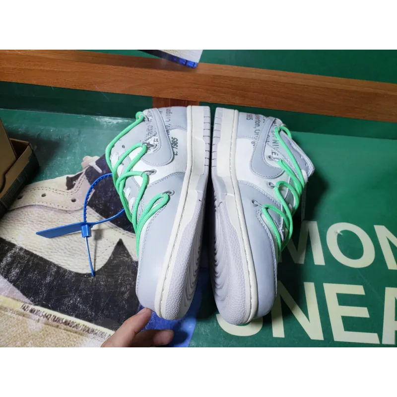 H12 OFF WHITE x Nike Dunk SB Low The 50 NO.26 DM1602-116