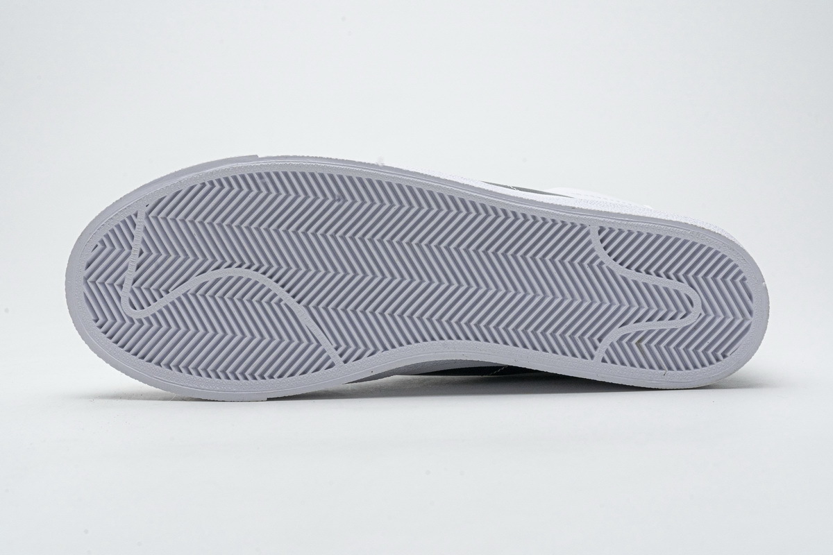 Get Nike Blazer Mid 77 Vintage Reverse Logo DA4651-100