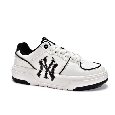 MLB x Giay CHUNKY LINER New York Yankees 3ASXCA12N-50WHS 02