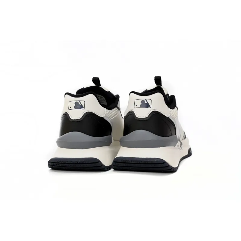 MLB x Giay CHUNKY LINER New York Black And White Gray 3AS HRJ 13N