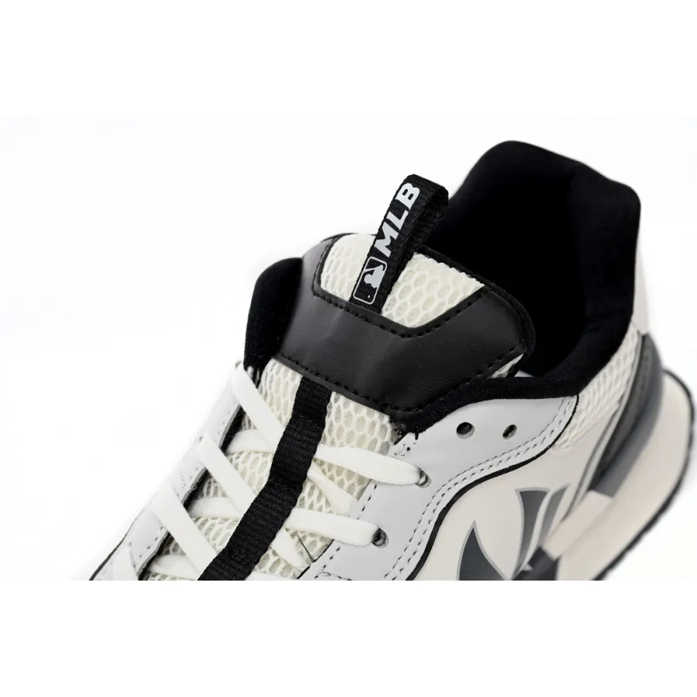 MLB x Giay CHUNKY LINER New York Black And White Gray 3AS HRJ 13N