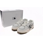 MLB Chunky Liner New York Yankees 3ASXCA12N-50IVS