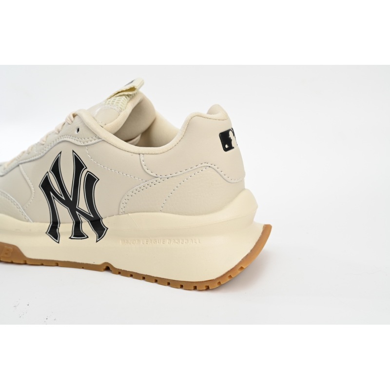 MLB Chunky Liner New York Cream 3ASHCRB3N 50CRS