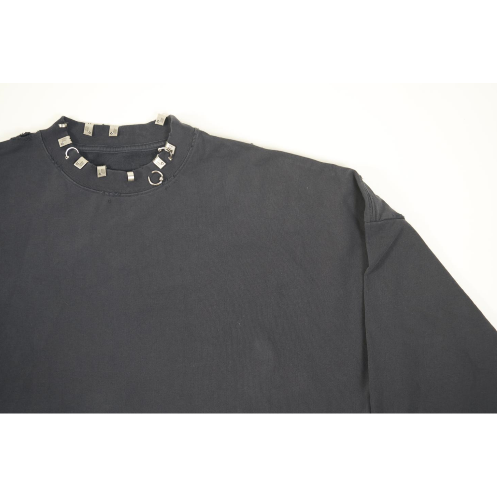 High Quality Balenciaga Pierced Round Sweatshirt Oversized in Black Faded 762718TPVD91055 (Free Shipping)
