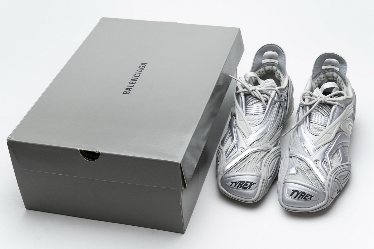 Get Balenciaga Tyrex 5.0 Sneaker Silver