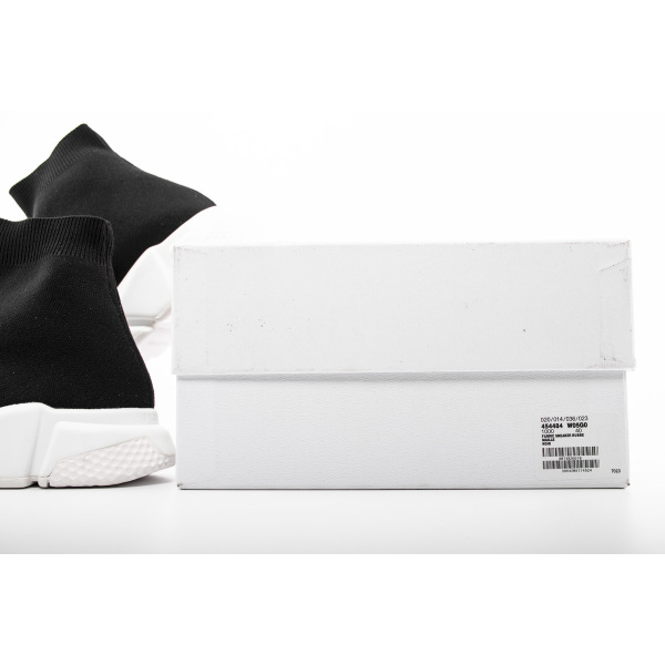 Get Balenciaga Speed Runner 54