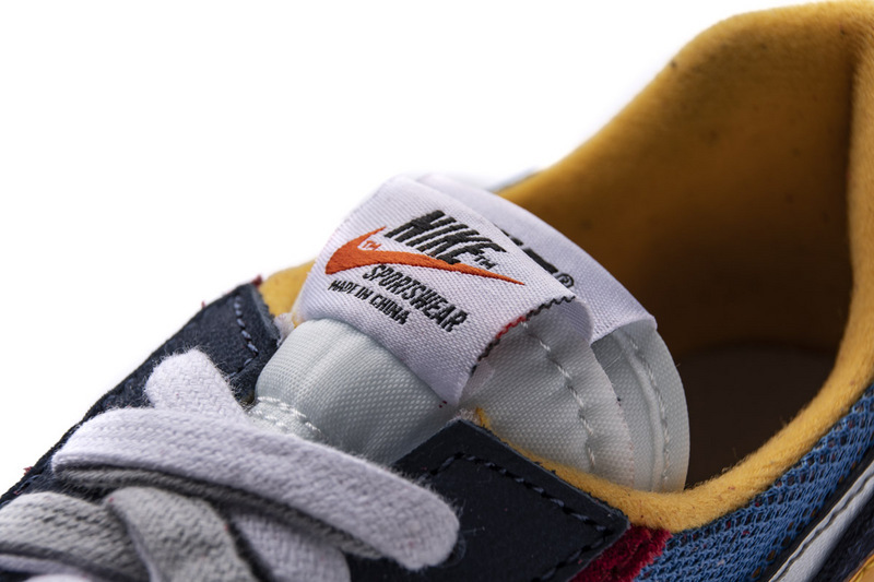 Get Nike LD Waffle Sacai Blue Multi BV0073-400