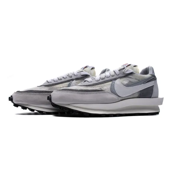 Get Nike LD Waffle sacai Summit White BV0073-100