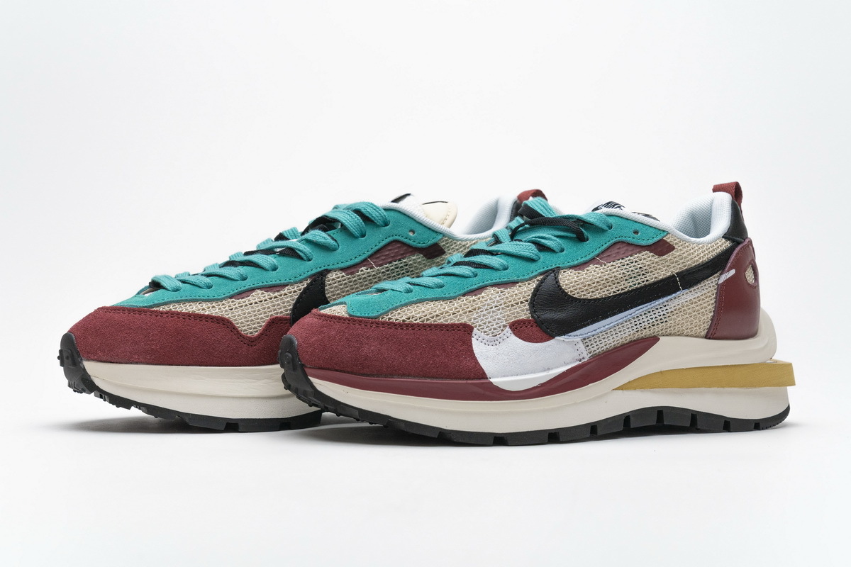 Get Sacai x Nike Pegasua Vaporfly Villain Red Yellow Green CI9928-301