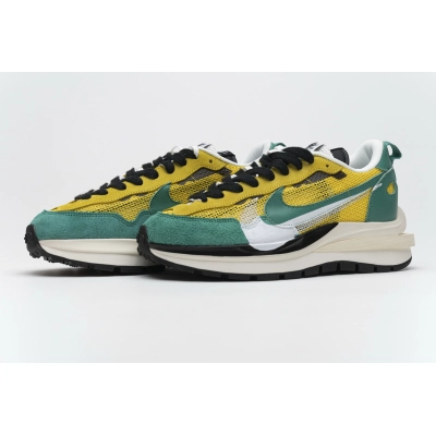 Get Nike LD Waffle sacai Pegasua Vaporfly Yellow Green CI9928-300 01
