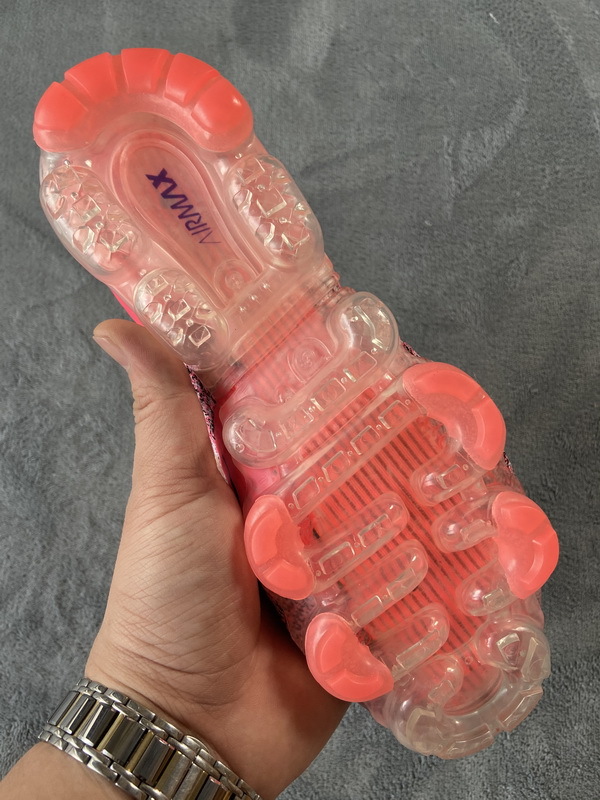 Get Nike Air VaporMax 2.0（W）Grey Pink 942843-104