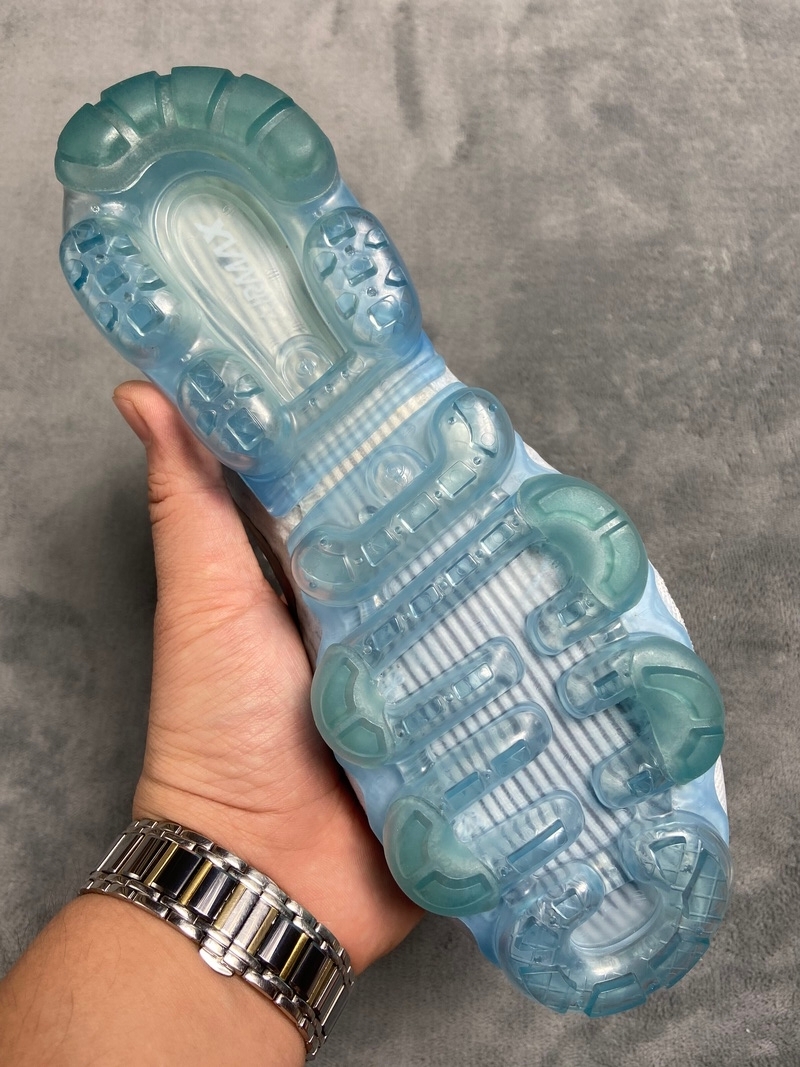 Get Nike Air VaporMax Explorer Light 849557-104