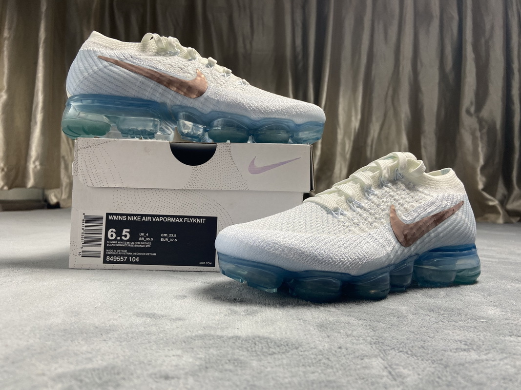 Get Nike Air VaporMax Explorer Light 849557-104