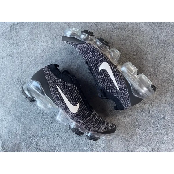 Get Nike Air VaporMax Flyknit 3 Oreo AJ6900-002