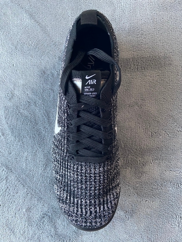 Get Nike Air VaporMax Flyknit 3 Oreo AJ6900-002