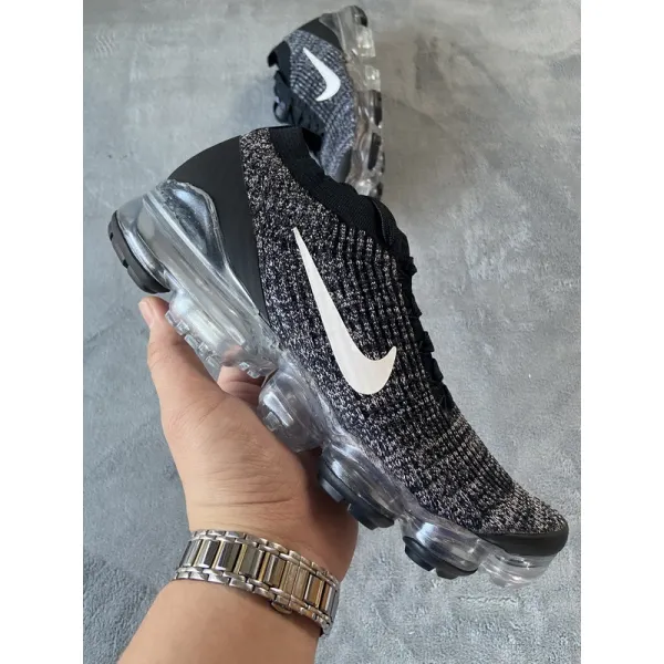 Get Nike Air VaporMax Flyknit 3 Oreo AJ6900-002