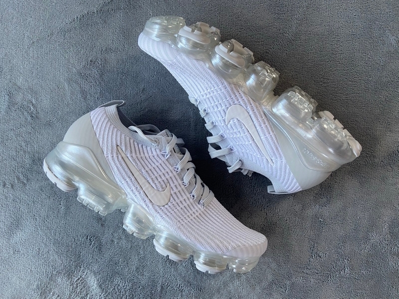Get Nike Air VaporMax Flyknit 3.0 Silvery White AJ6900-102