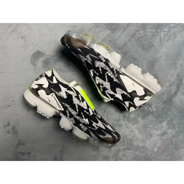 Get Nike Air VaporMax Moc 2 Acronym Light Bone  AQ0996-001